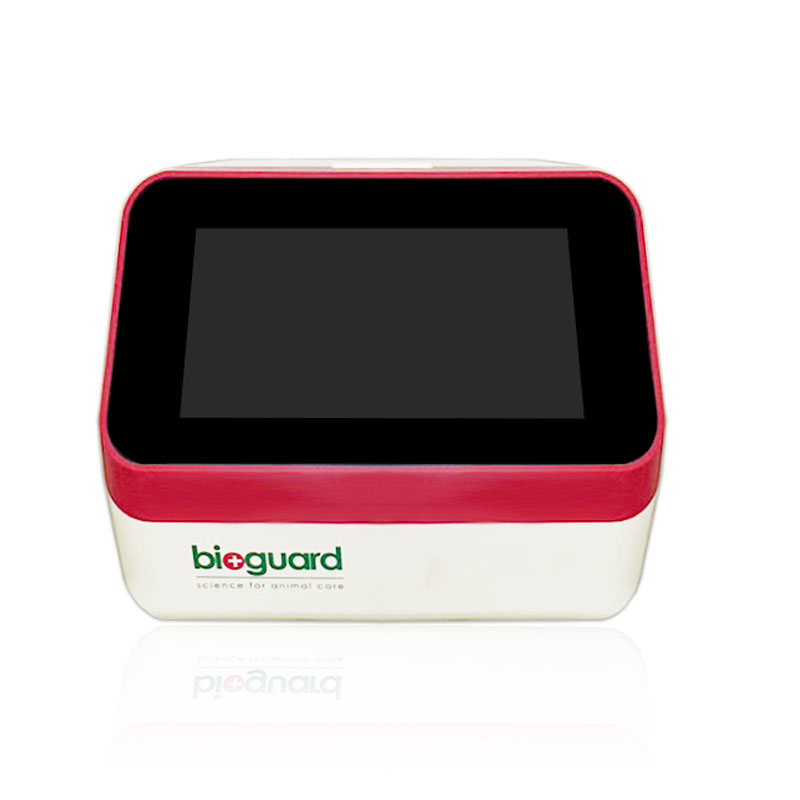 PCR Biologia Molecolare Q Mini Analizzatore di biologia molecolare veloce ed efficiente, con un eccezionale sensibilità e specificità sul patogeno e con oltre 50 test singoli o a pannello.